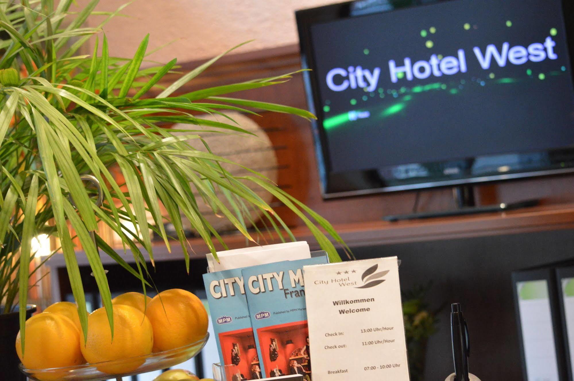 City Hotel West Frankfurt am Main Exterior foto